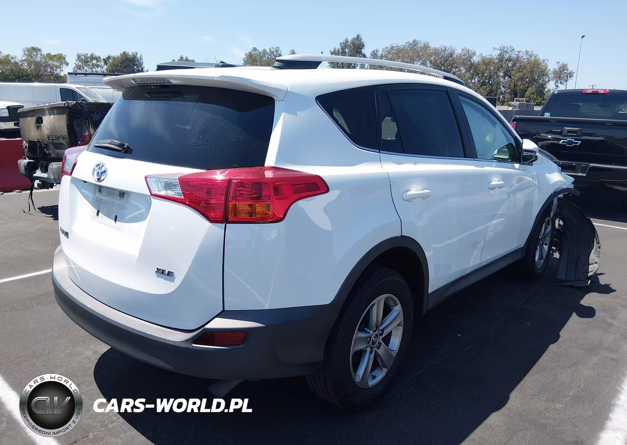 2015 Toyota Rav4 Xle VIN:2T3WFREV9FW166426 - 4