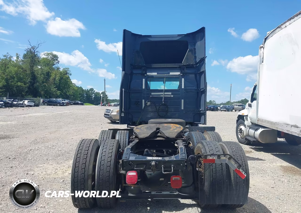 2020 Volvo Vnr VIN:4V4WC9EG0LN261832 - 15