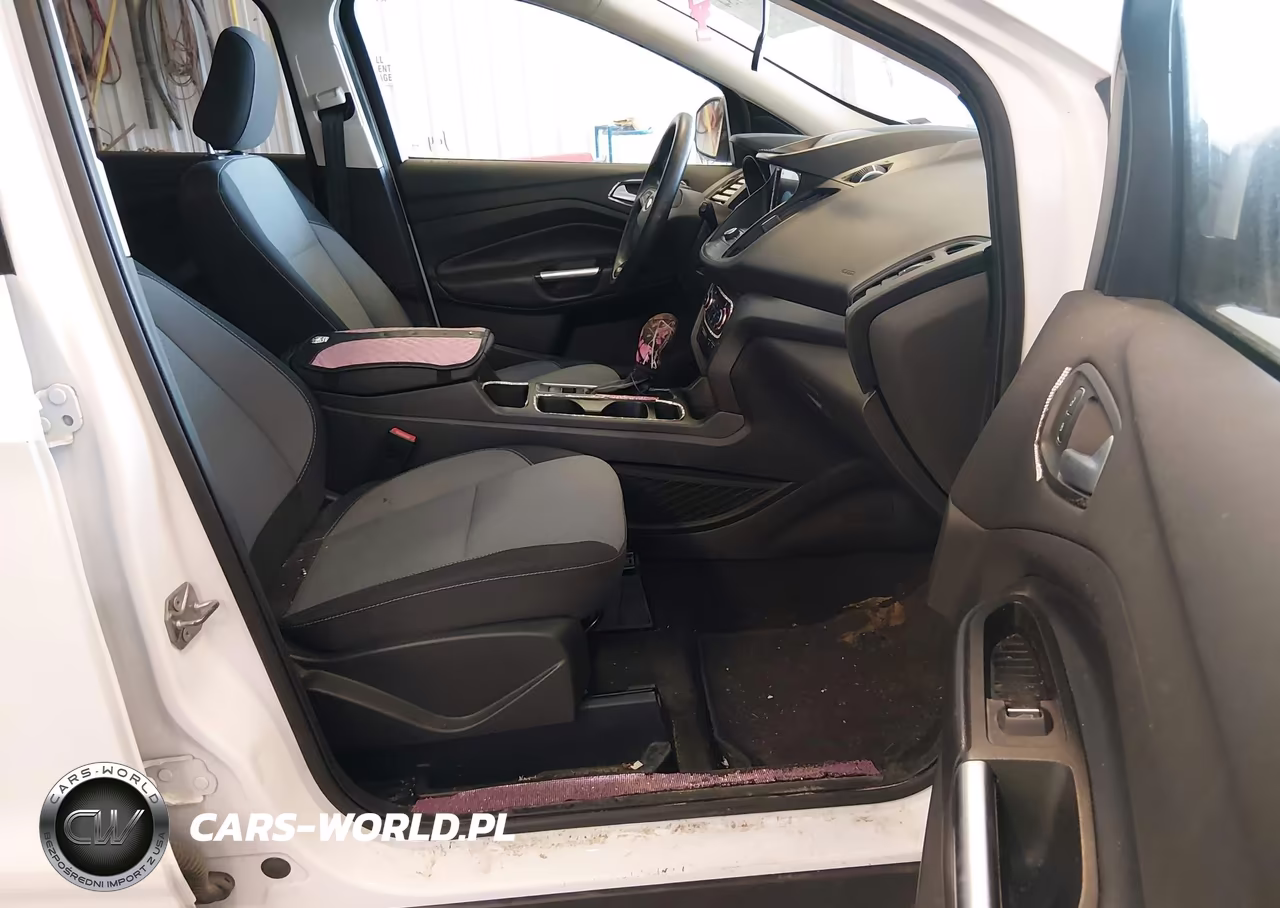 2019 Ford Escape Se VIN:1FMCU9GD2KUB39388 - 5