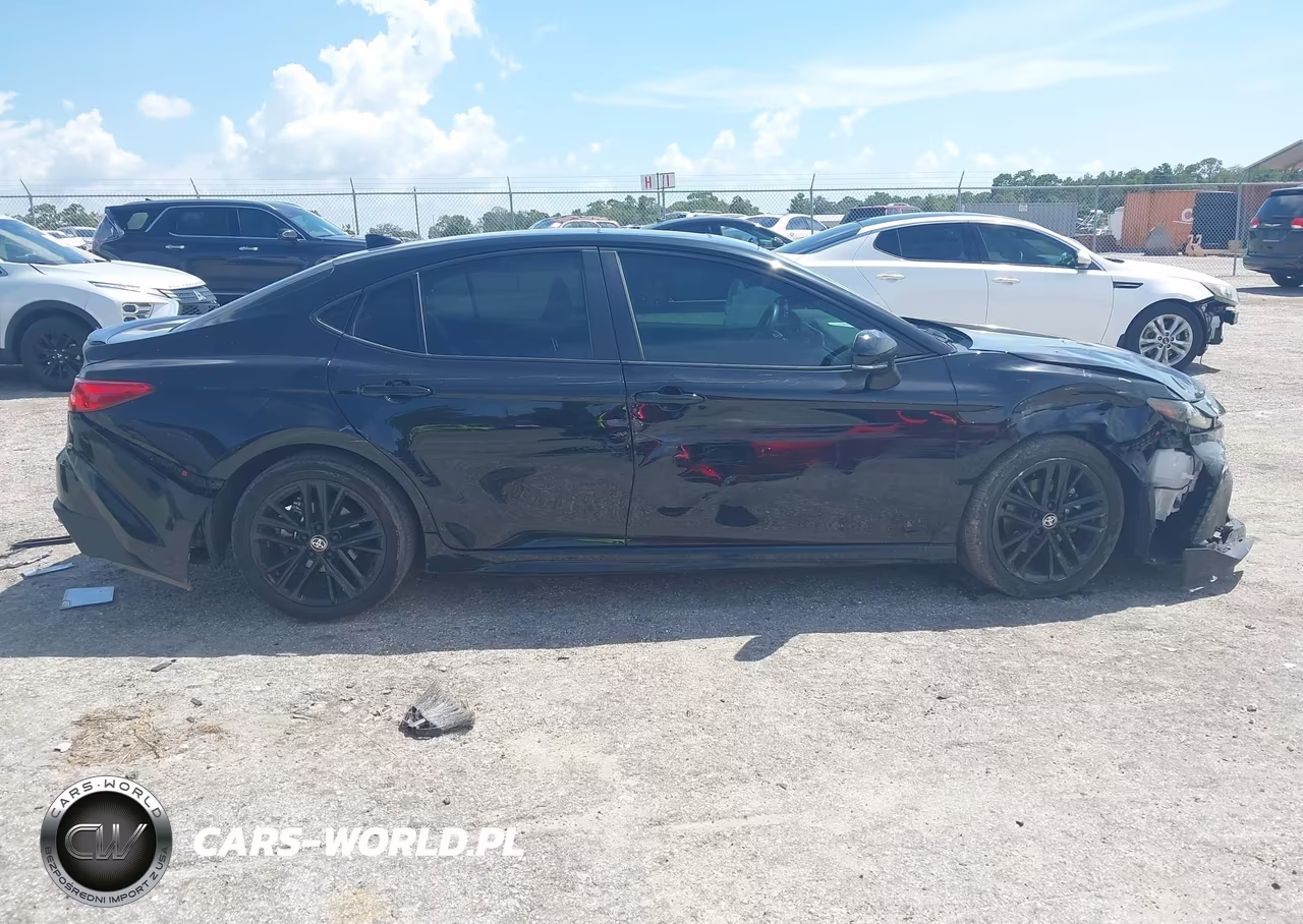 2025 Toyota Camry Se VIN:4T1DAACK0SU551716 - 13