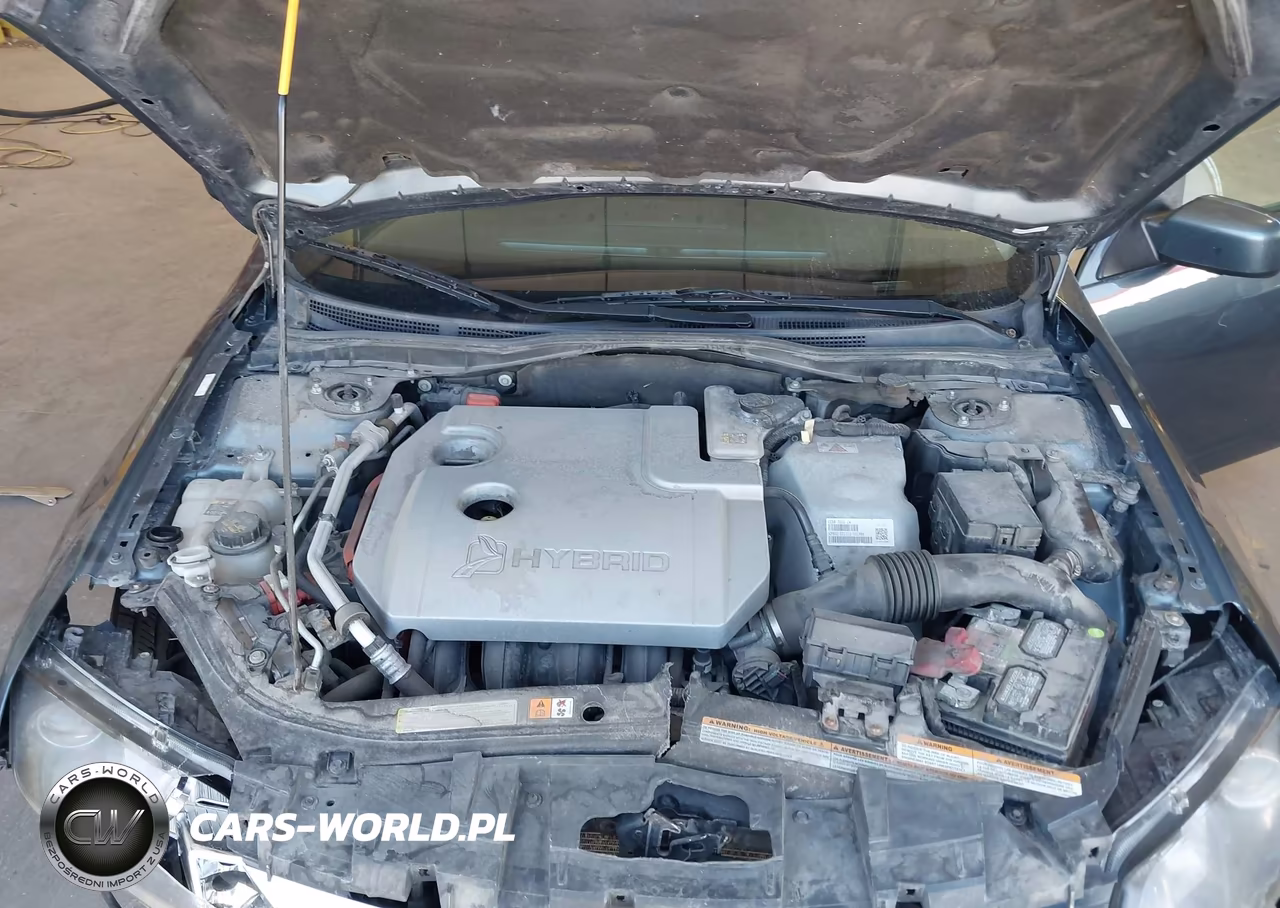 2012 Ford Fusion Hybrid VIN:3FADP0L32CR284762 - 10