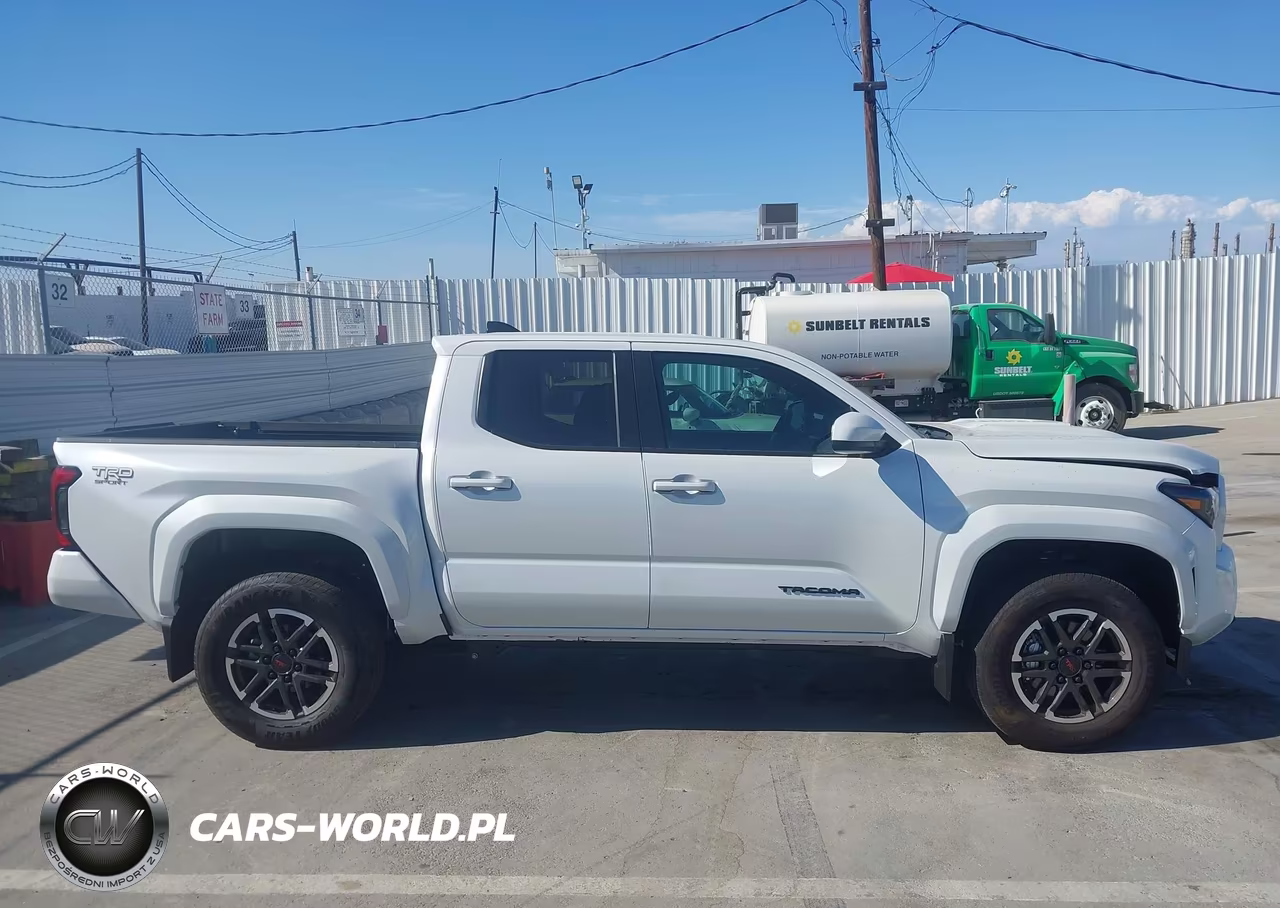 2026 Toyota Tacoma Trd Sport VIN:3TYKB5FN2TT036586 - 13