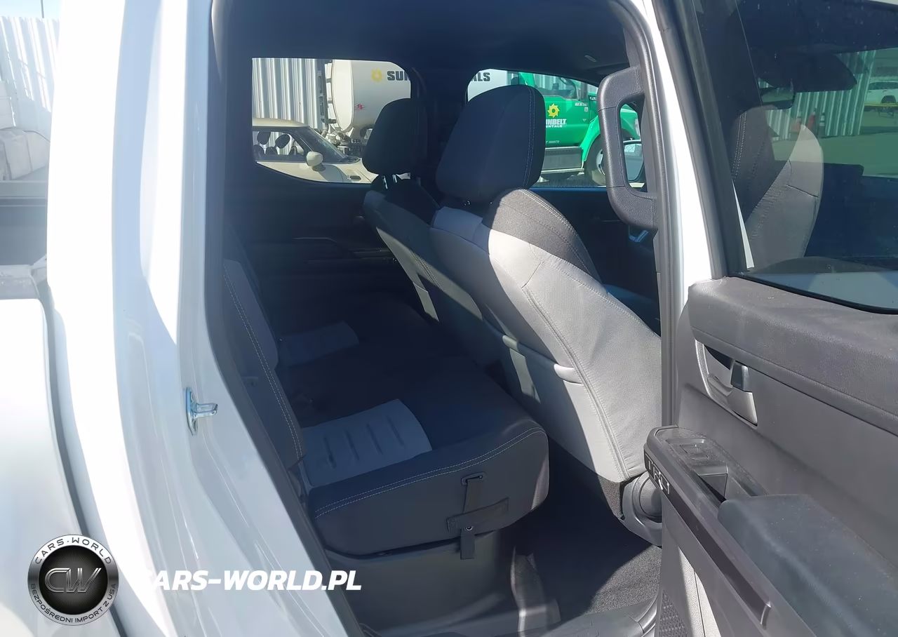 2026 Toyota Tacoma Trd Sport VIN:3TYKB5FN2TT036586 - 8