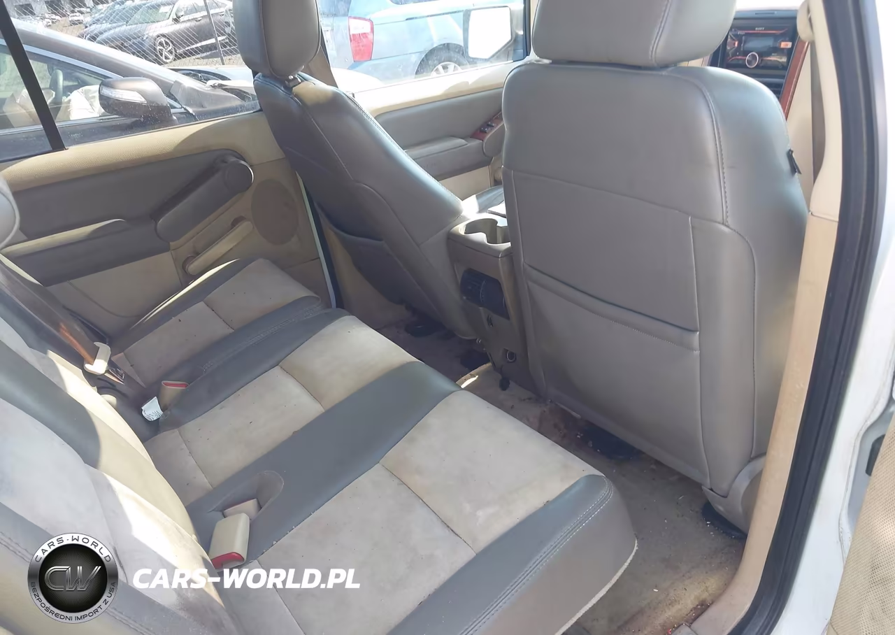 2006 Ford Explorer Eddie Bauer VIN:1FMEU74E66UB67498 - 8