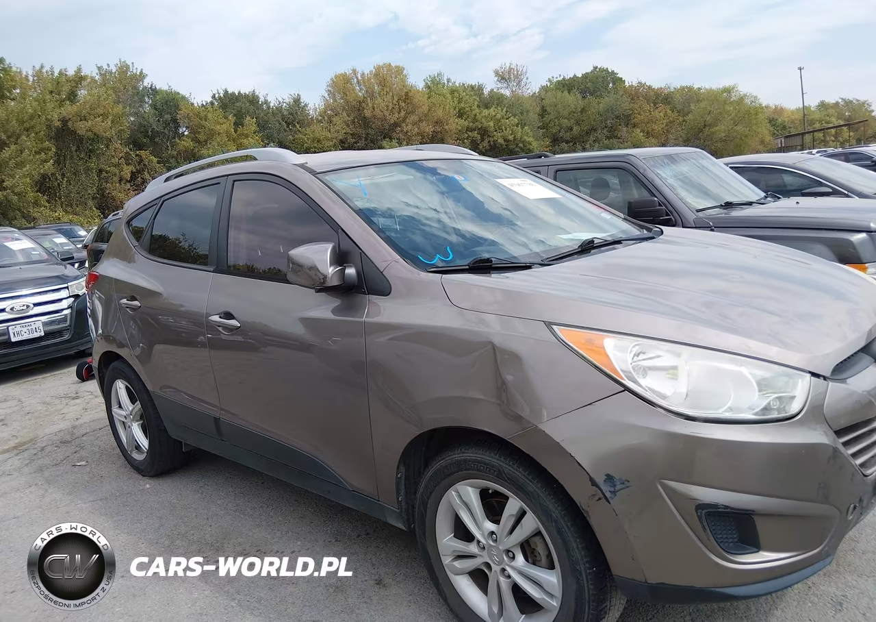 2010 Hyundai Tucson Gls VIN:KM8JUCAC4AU046679 - 13