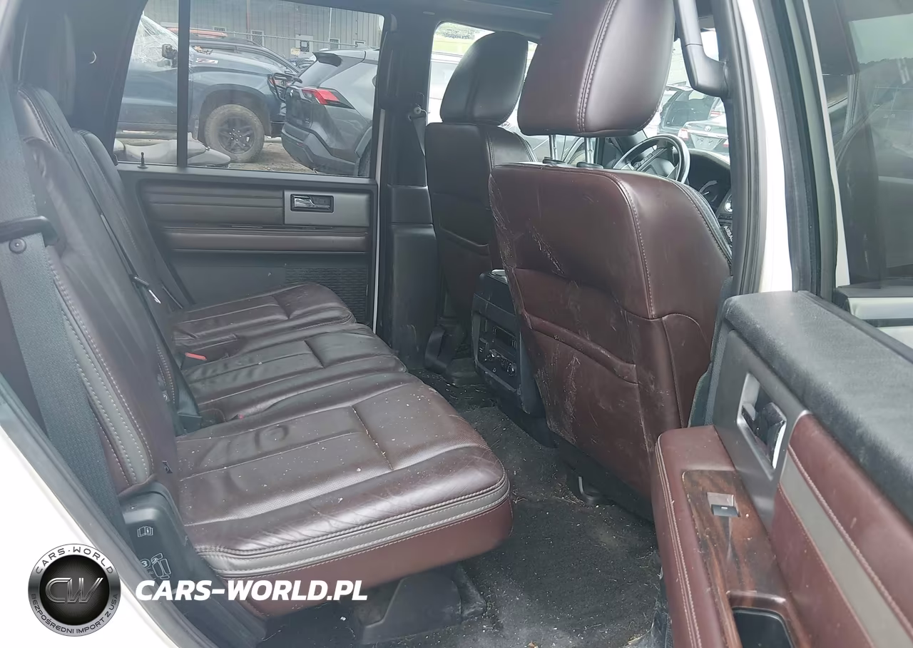 2015 Ford Expedition Platinum VIN:1FMJU1MT0FEF42693 - 8
