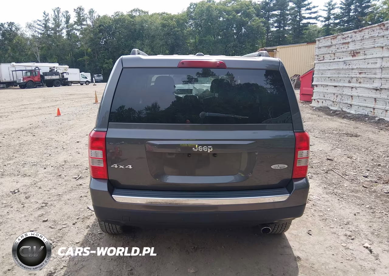 2016 Jeep Patriot High Altitude Edition VIN:1C4NJRFB8GD745663 - 17