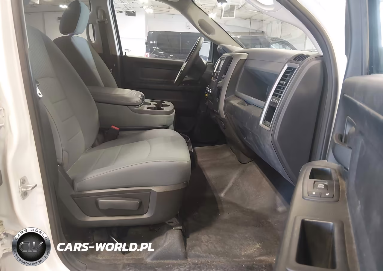 2016 Ram 1500 Tradesman VIN:1C6RR7KM1GS369641 - 5