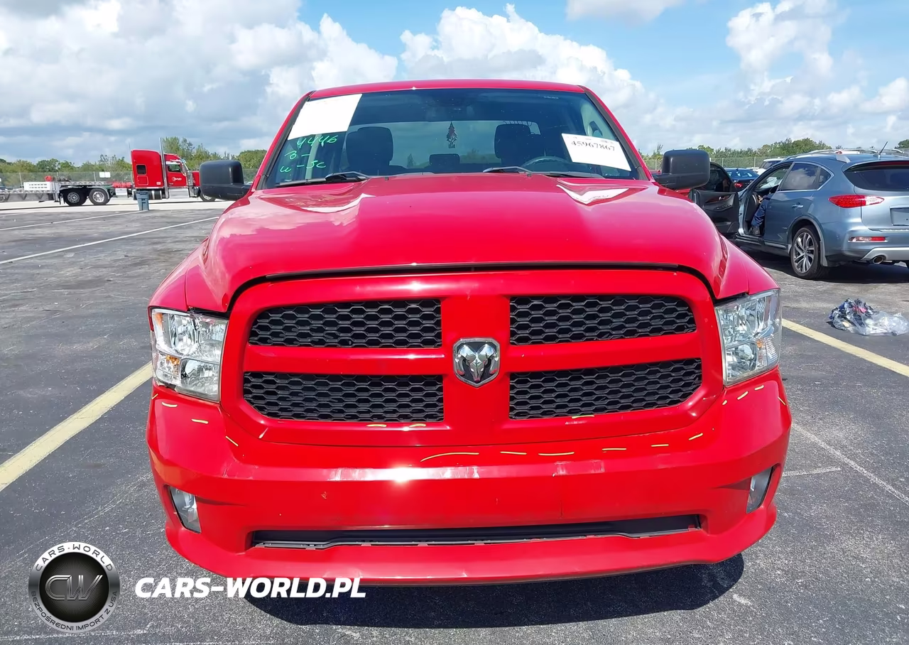 2021 Ram 1500 Classic Express 4X2 6'4 Box VIN:1C6RR6FG3MS533921 - 11