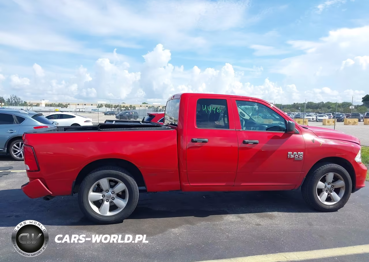 2021 Ram 1500 Classic Express 4X2 6'4 Box VIN:1C6RR6FG3MS533921 - 12