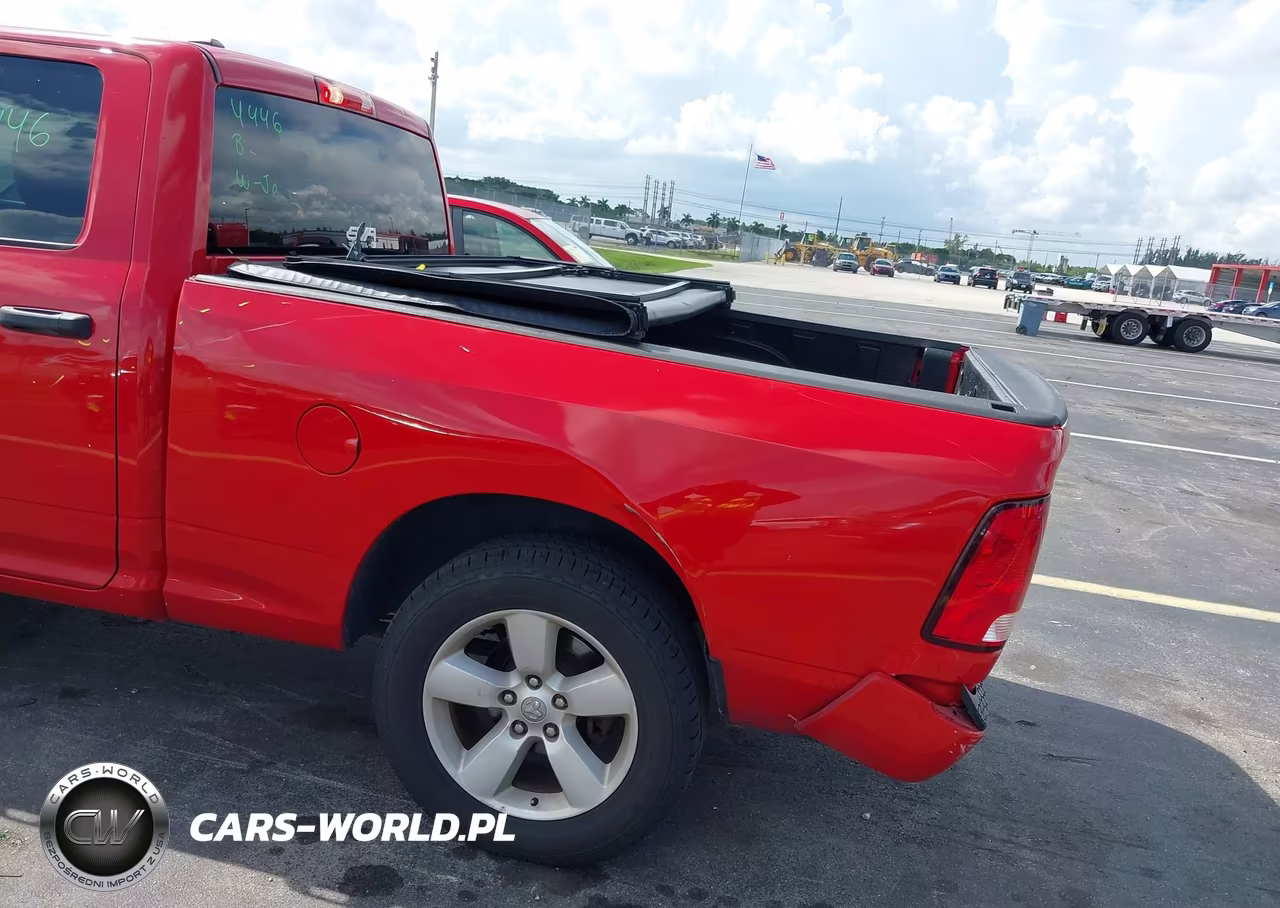 2021 Ram 1500 Classic Express 4X2 6'4 Box VIN:1C6RR6FG3MS533921 - 6