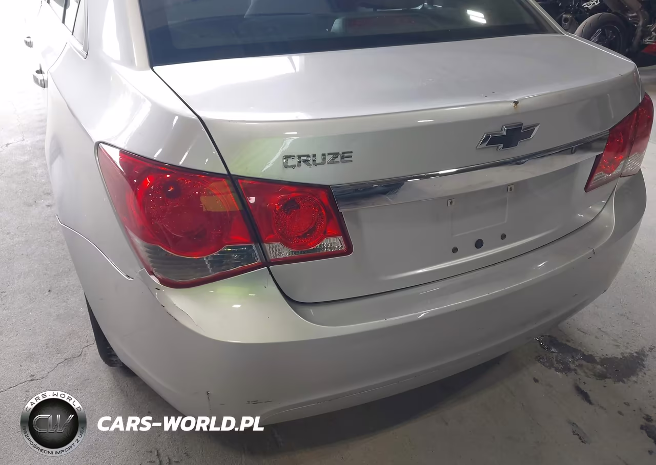 2012 Chevrolet Cruze Ls VIN:1G1PD5SH2C7365514 - 16