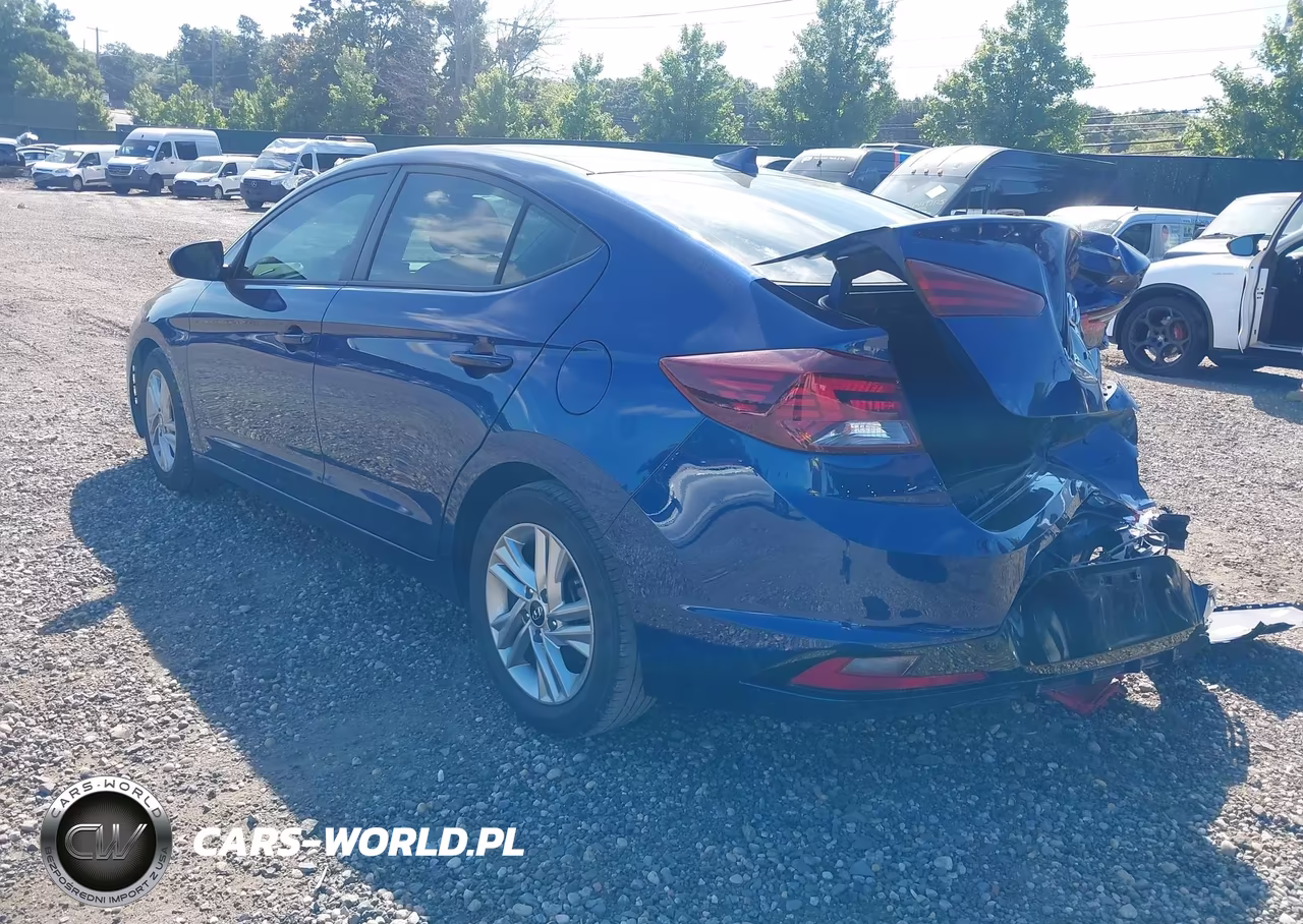 2020 Hyundai Elantra Sel VIN:5NPD84LF6LH546441 - 3