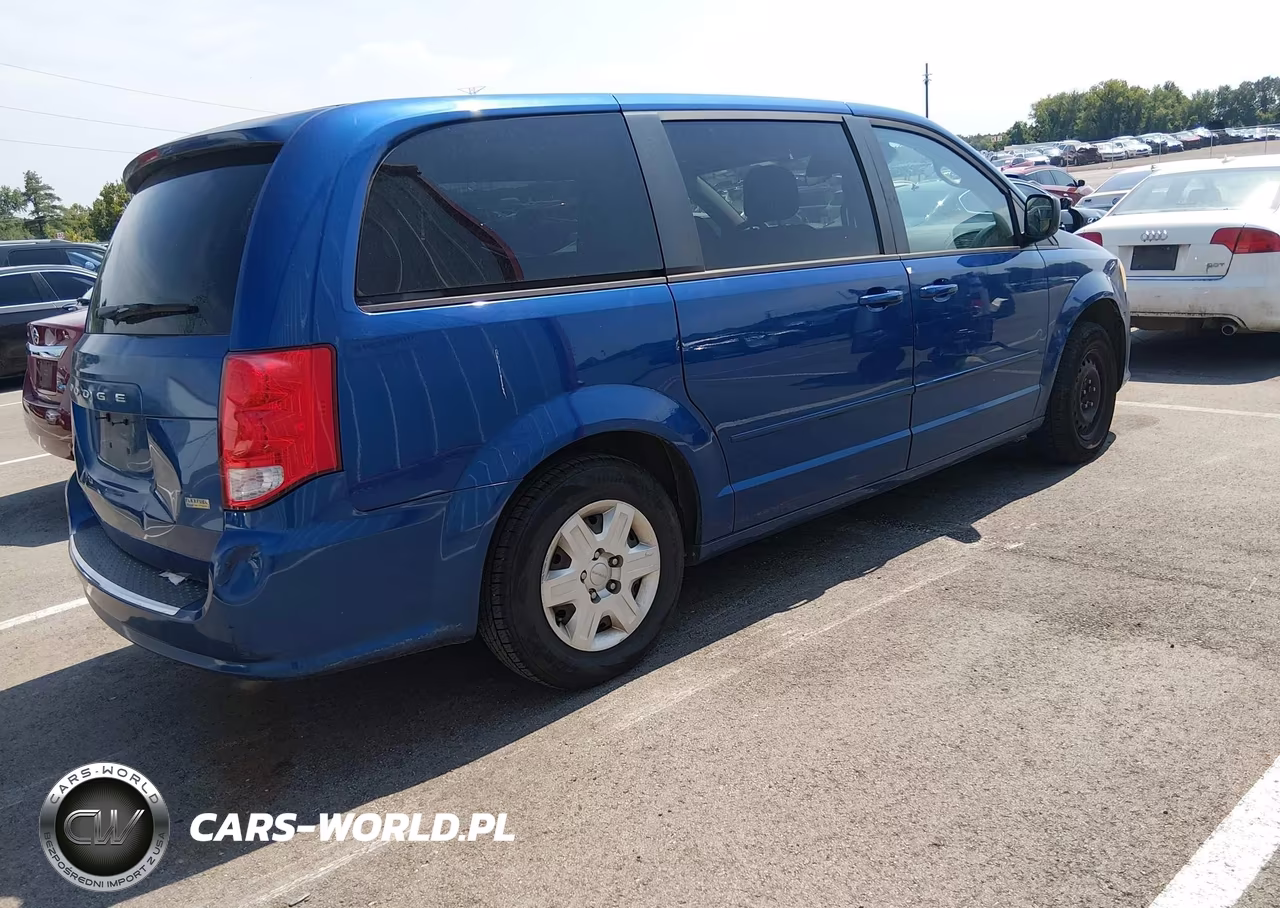 2011 Dodge Grand Caravan Express VIN:2D4RN4DG1BR724461 - 4