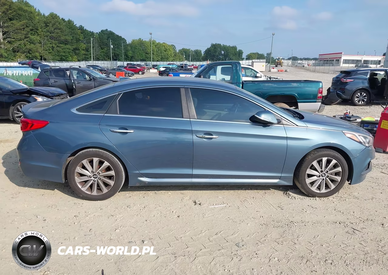 2015 Hyundai Sonata Sport VIN:5NPE34AF2FH228343 - 13