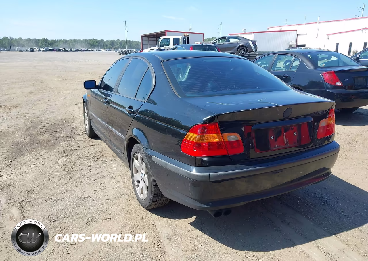 2004 BMW 325Xi VIN:WBAEU33474PR10703 - 3