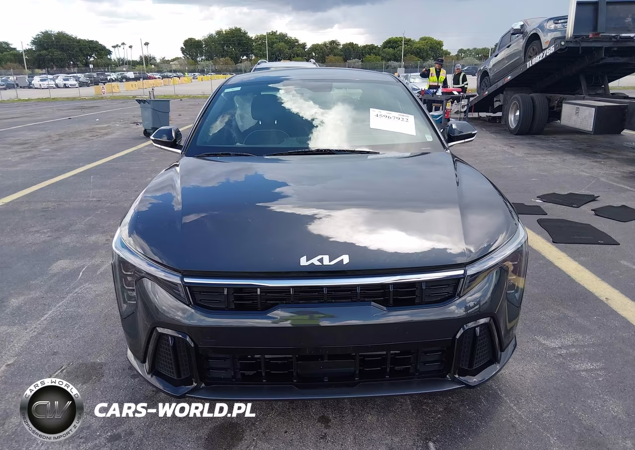 2025 Kia K4 Gt-Line VIN:3KPFW4DE9SE049830 - 12
