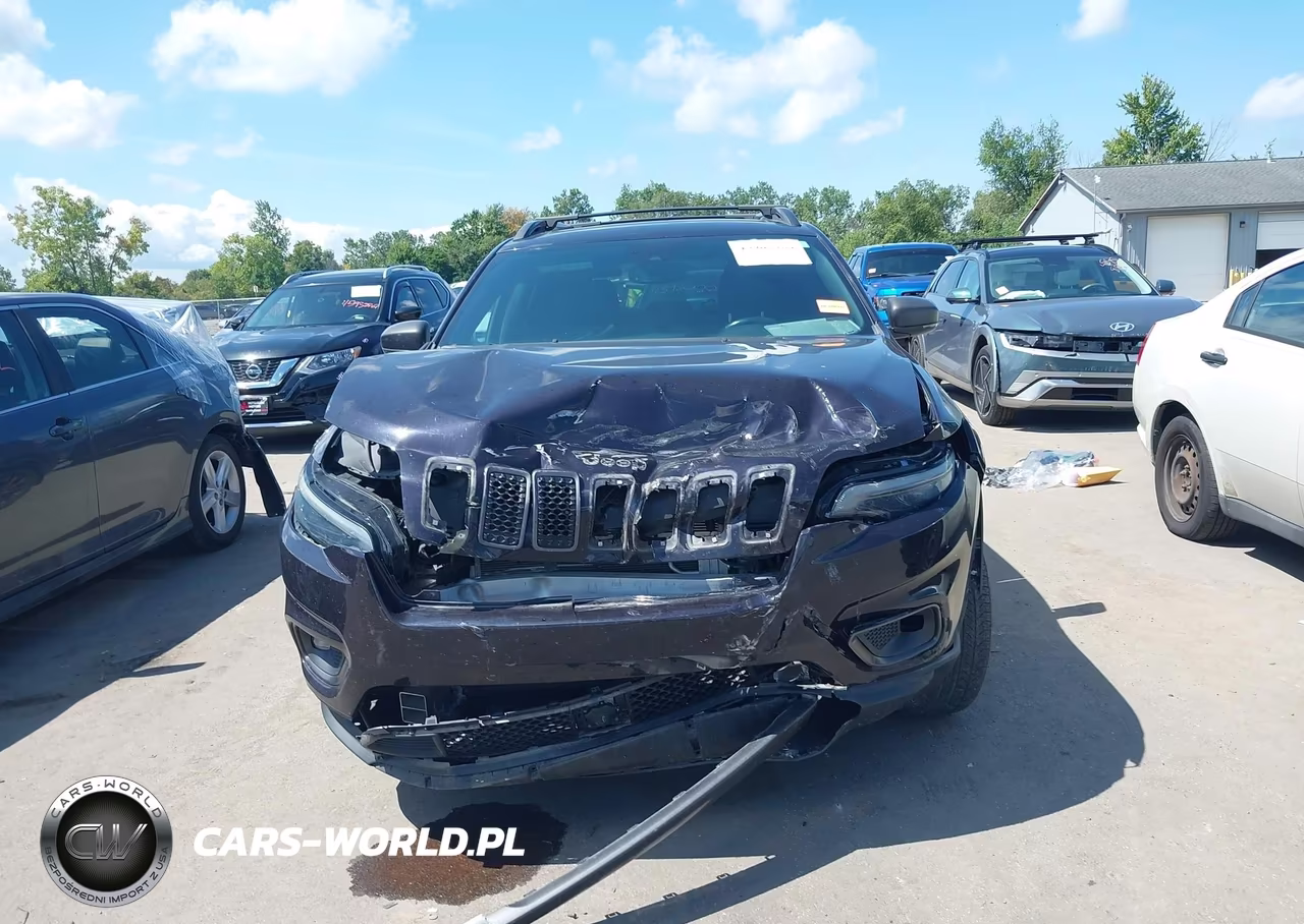 2021 Jeep Cherokee Latitude Lux VIN:1C4PJMMX9MD183004 - 12
