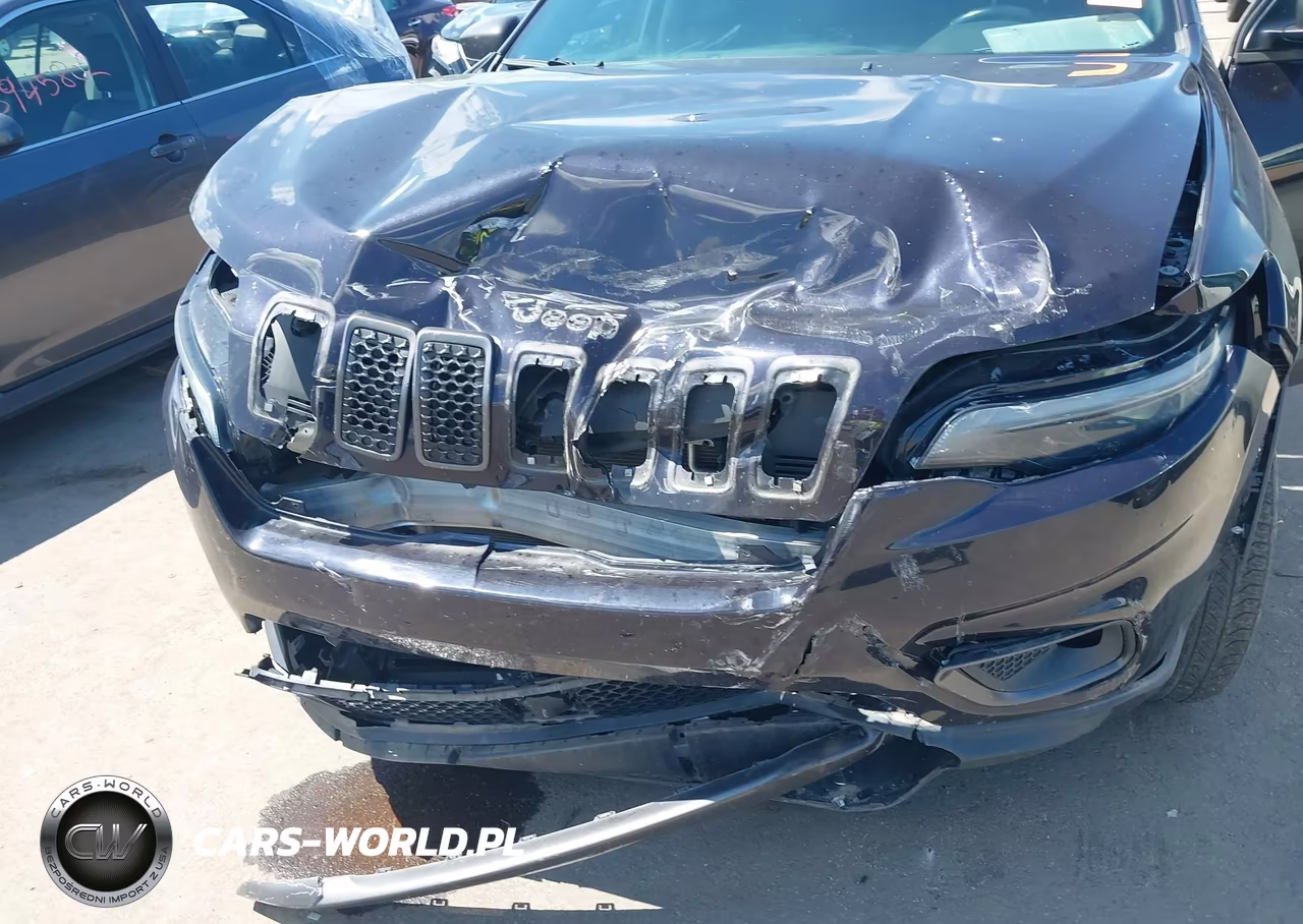 2021 Jeep Cherokee Latitude Lux VIN:1C4PJMMX9MD183004 - 6
