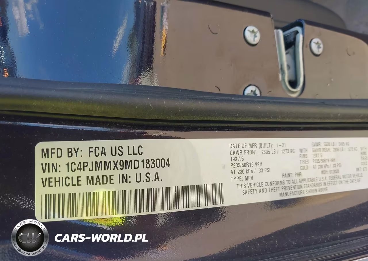 2021 Jeep Cherokee Latitude Lux VIN:1C4PJMMX9MD183004 - 9