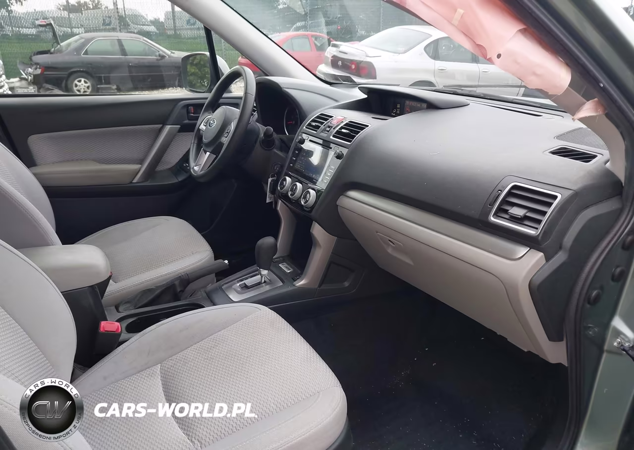 2018 Subaru Forester 2.5I Premium VIN:JF2SJAEC3JH617377 - 5