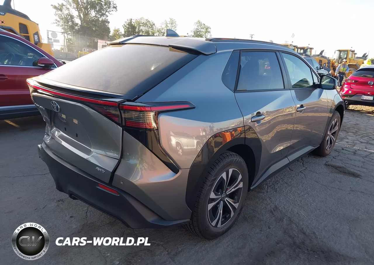 2024 Toyota Bz4X Xle VIN:JTMABACA0RA051594 - 4
