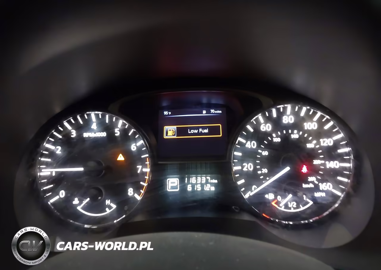 2015 Nissan Altima 2.5 S VIN:1N4AL3AP3FN918819 - 7