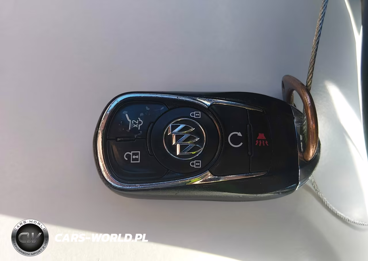 2018 Buick Enclave Essence VIN:5GAEVAKW6JJ139206 - 11