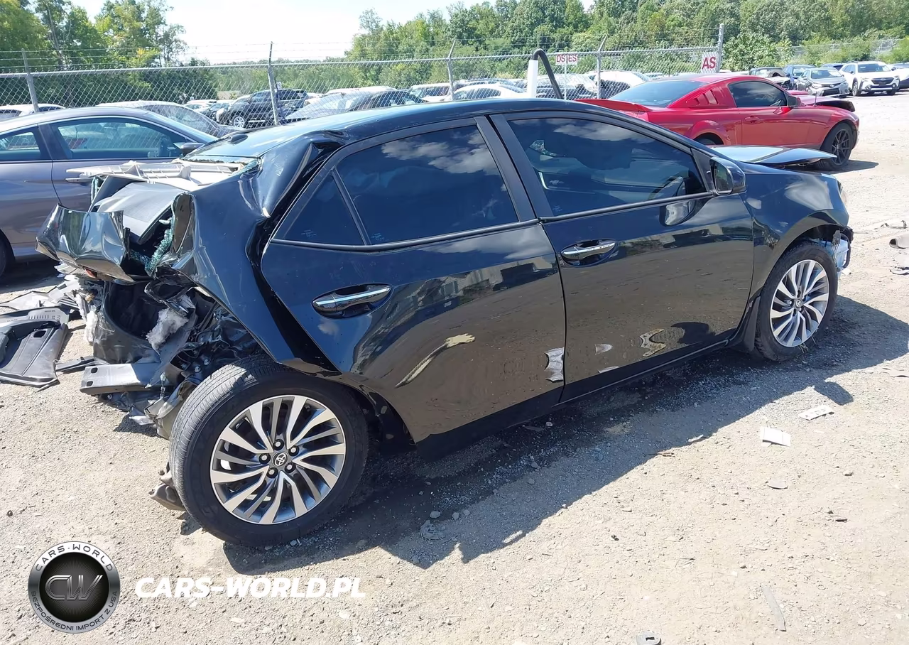 2018 Toyota Corolla Xle VIN:2T1BURHE6JC025493 - 4