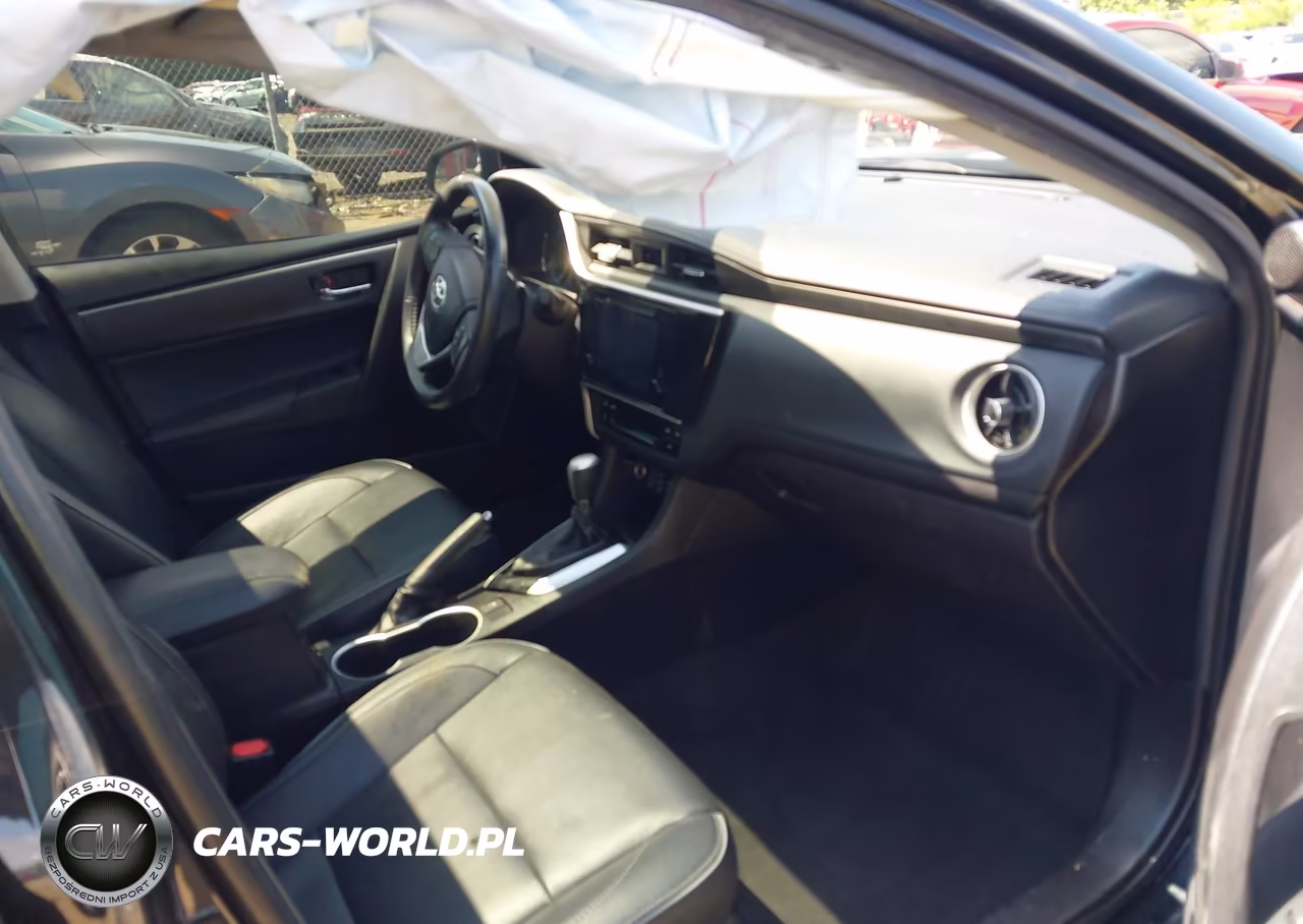 2018 Toyota Corolla Xle VIN:2T1BURHE6JC025493 - 5