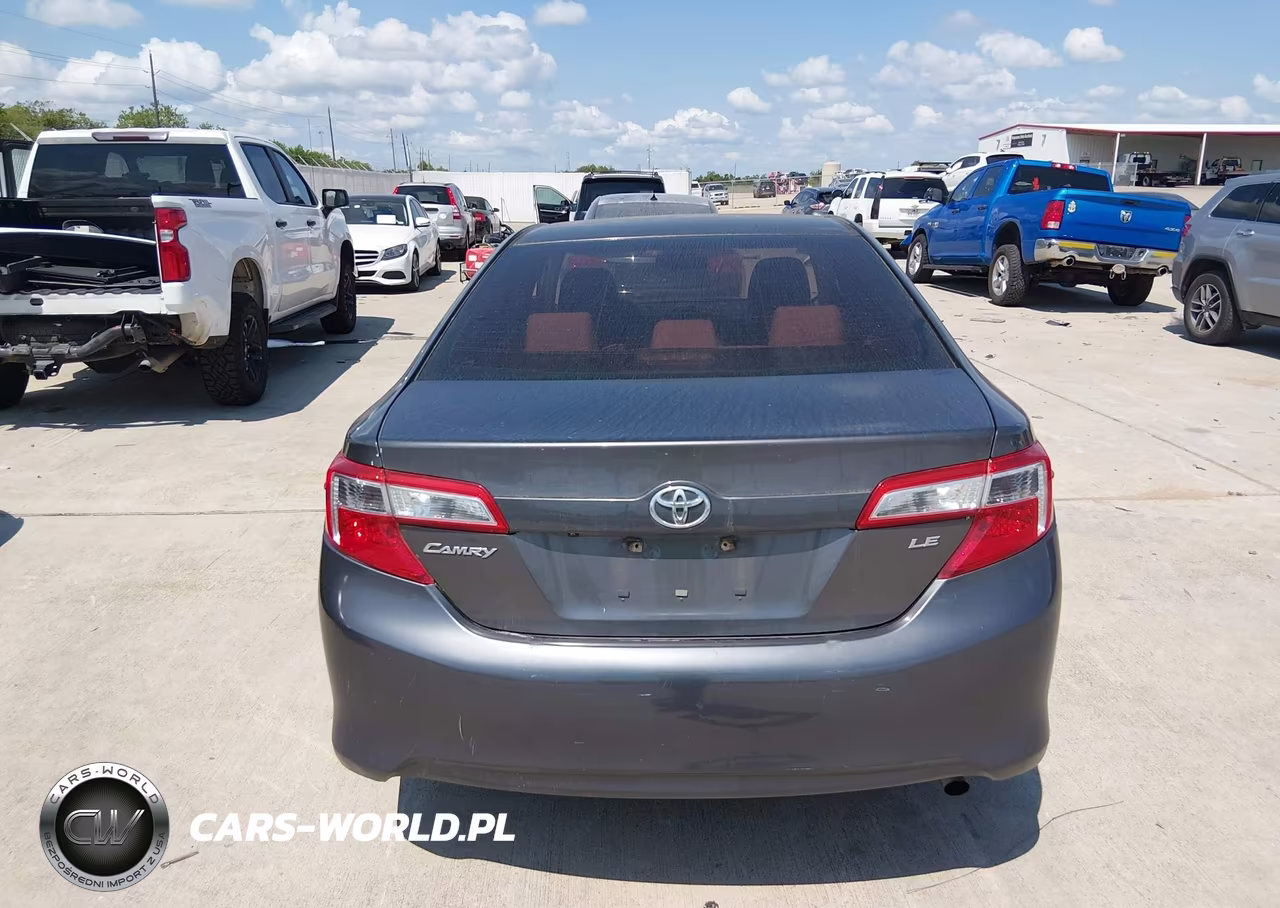 2014 Toyota Camry Le VIN:4T1BF1FK7EU422946 - 16