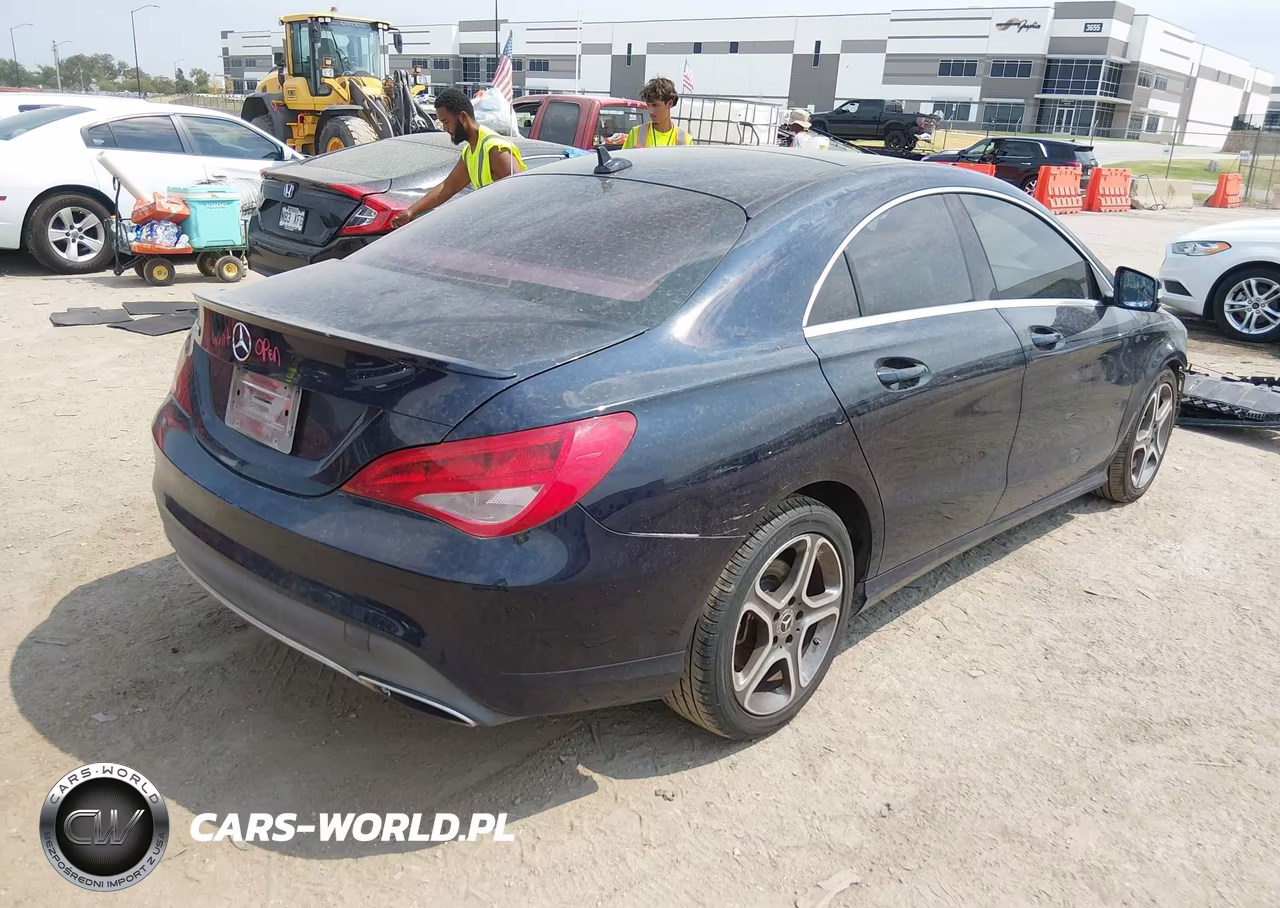 2018 Mercedes-Benz Cla 250 VIN:WDDSJ4EB7JN615890 - 4
