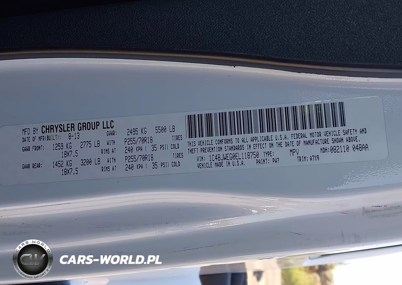 2014 Jeep Wrangler Unlimited Sahara VIN:1C4BJWEG0EL118750 - 9