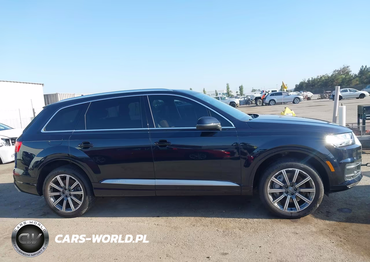 2017 Audi Q7 2.0T Premium VIN:WA1LHAF78HD054600 - 13