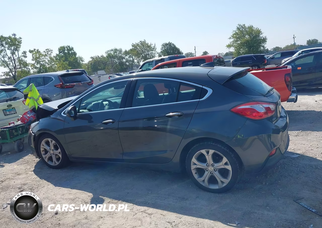 2017 Chevrolet Cruze Premier Auto VIN:3G1BF6SM0HS605921 - 14