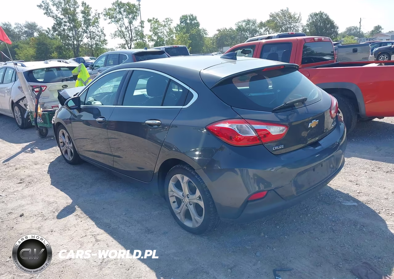 2017 Chevrolet Cruze Premier Auto VIN:3G1BF6SM0HS605921 - 3