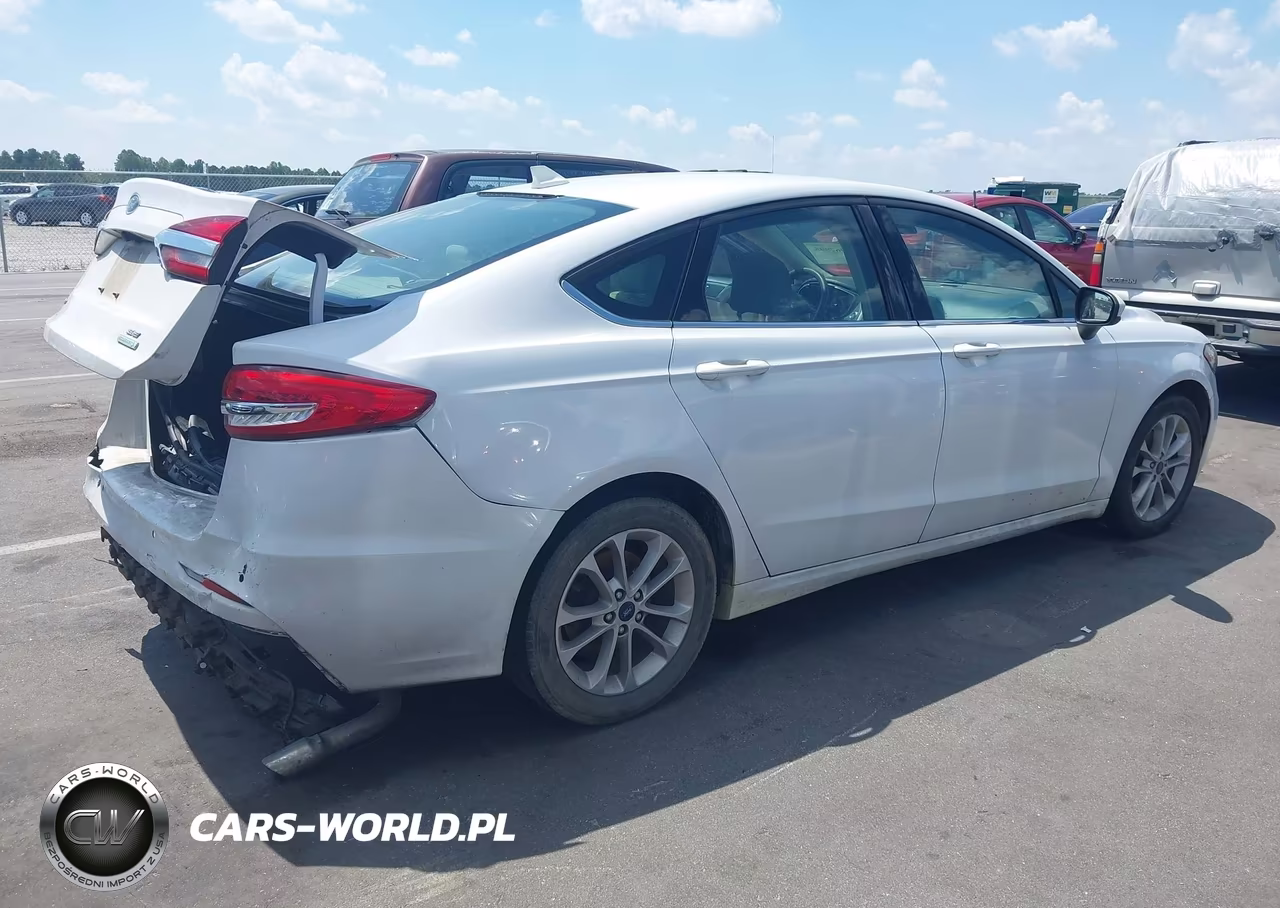 2020 Ford Fusion Se VIN:3FA6P0HD4LR159790 - 4