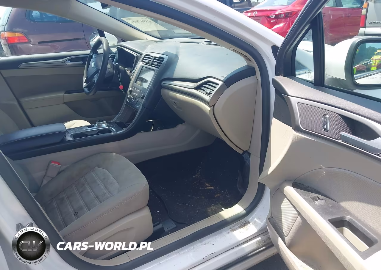 2020 Ford Fusion Se VIN:3FA6P0HD4LR159790 - 5