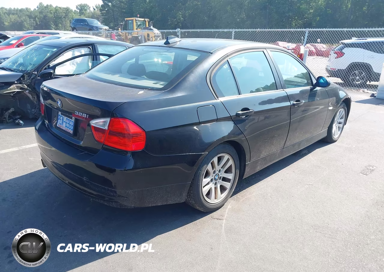 2007 BMW 328I VIN:WBAVA33527PV64064 - 4