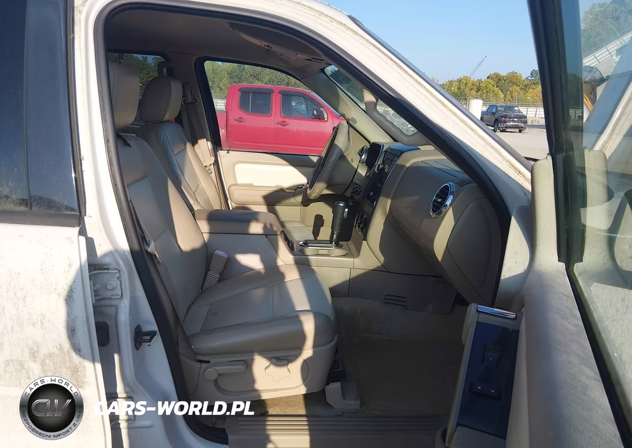 2008 Ford Explorer Xlt VIN:1FMEU73E08UA45370 - 5