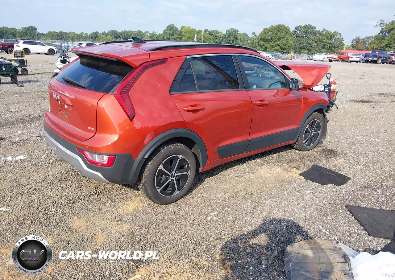 2023 Kia Niro Ex VIN:KNDCR3LE9P5108450 - 4