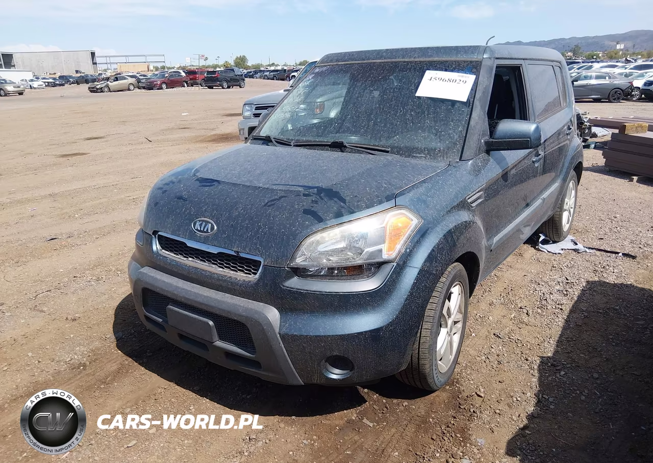 2011 Kia Soul + VIN:KNDJT2A28B7336092 - 6