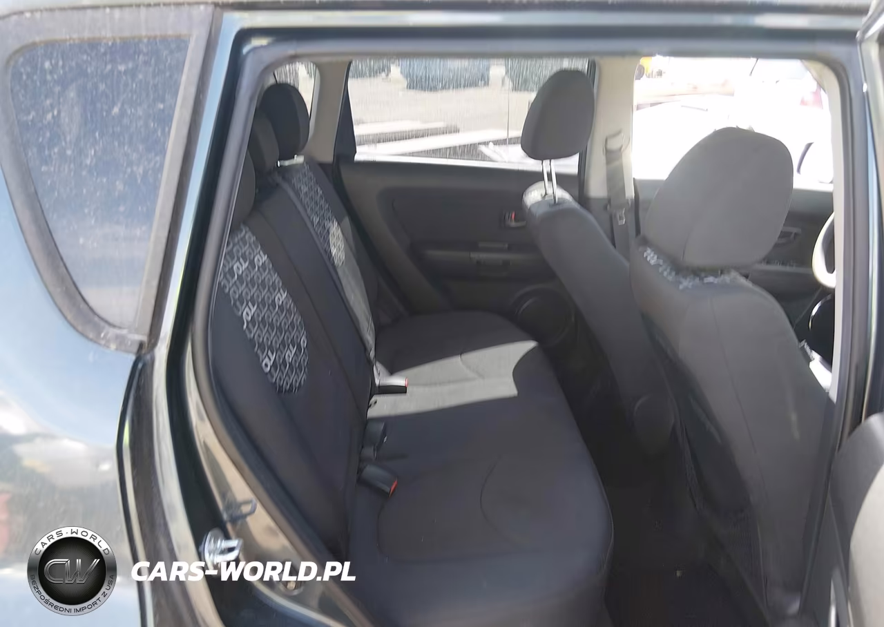 2011 Kia Soul + VIN:KNDJT2A28B7336092 - 8