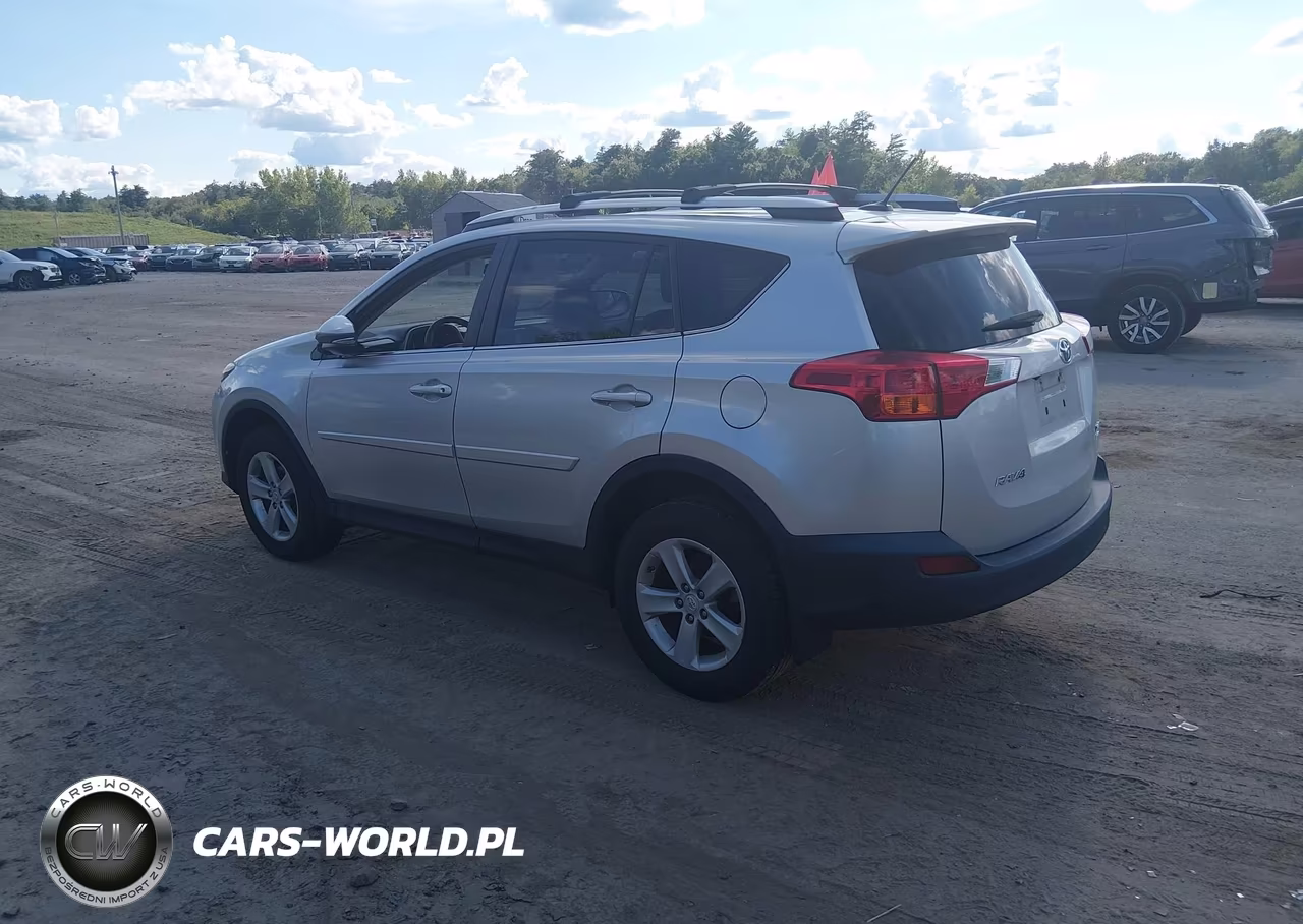 2014 Toyota Rav4 Xle VIN:2T3RFREV8EW206409 - 3