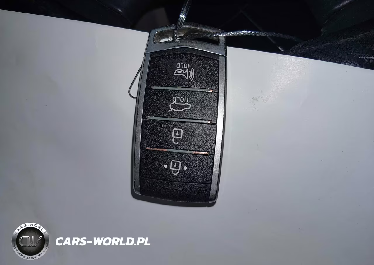 2017 Genesis G80 3.8 VIN:KMHGN4JE7HU203260 - 11