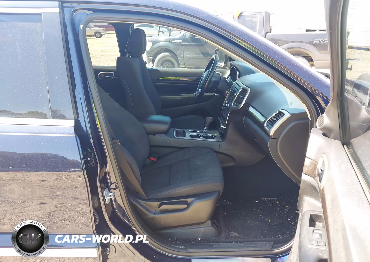 2013 Jeep Grand Cherokee Laredo VIN:1C4RJEAG4DC632243 - 5