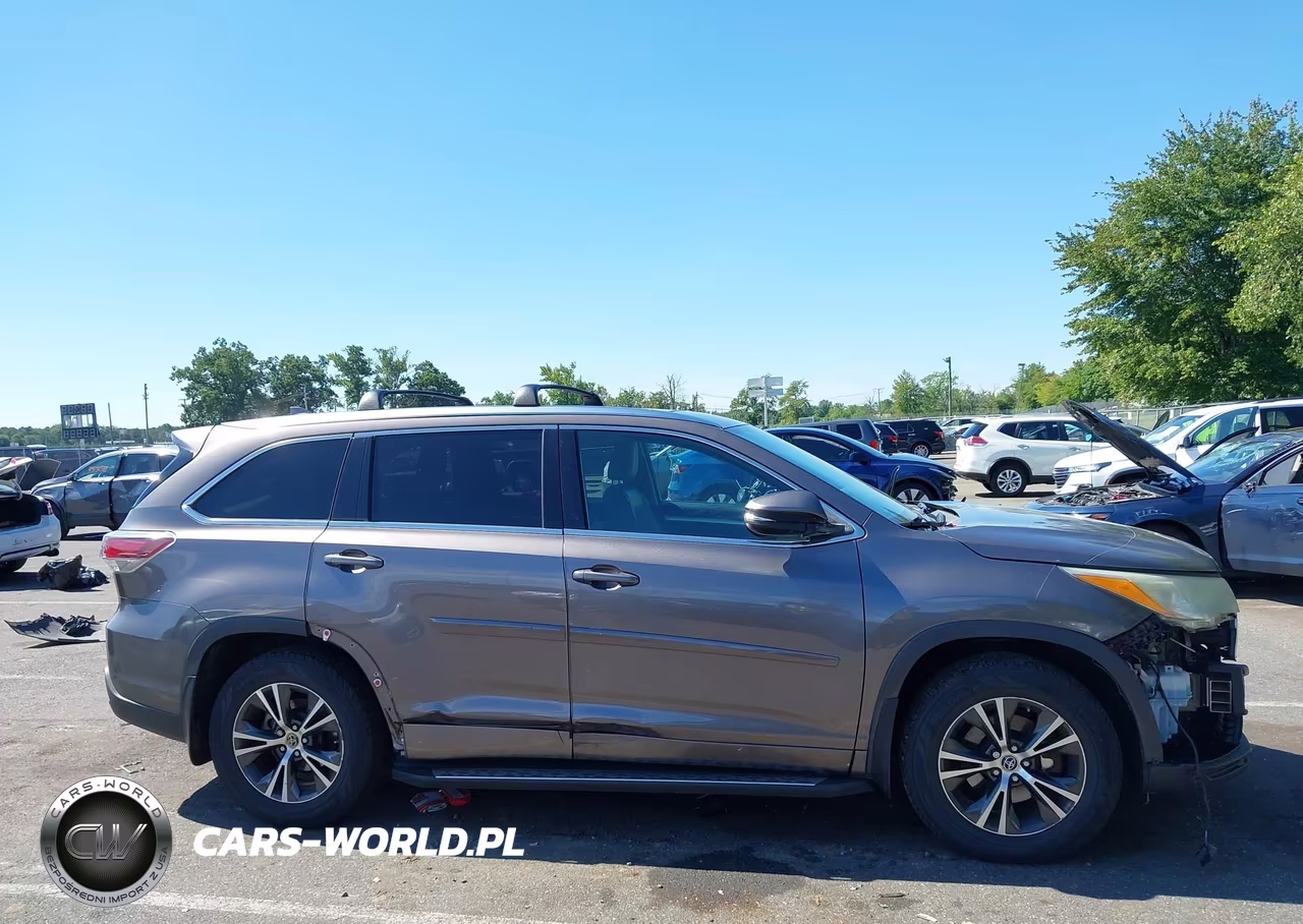 2016 Toyota Highlander Xle V6 VIN:5TDJKRFH8GS230568 - 13