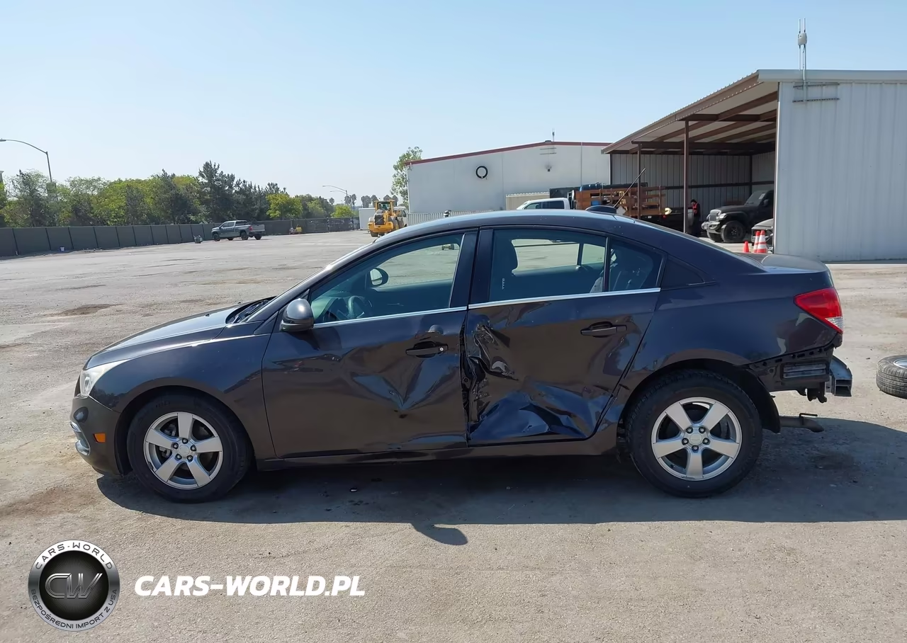 2015 Chevrolet Cruze 1Lt Auto VIN:1G1PC5SB5F7213231 - 15
