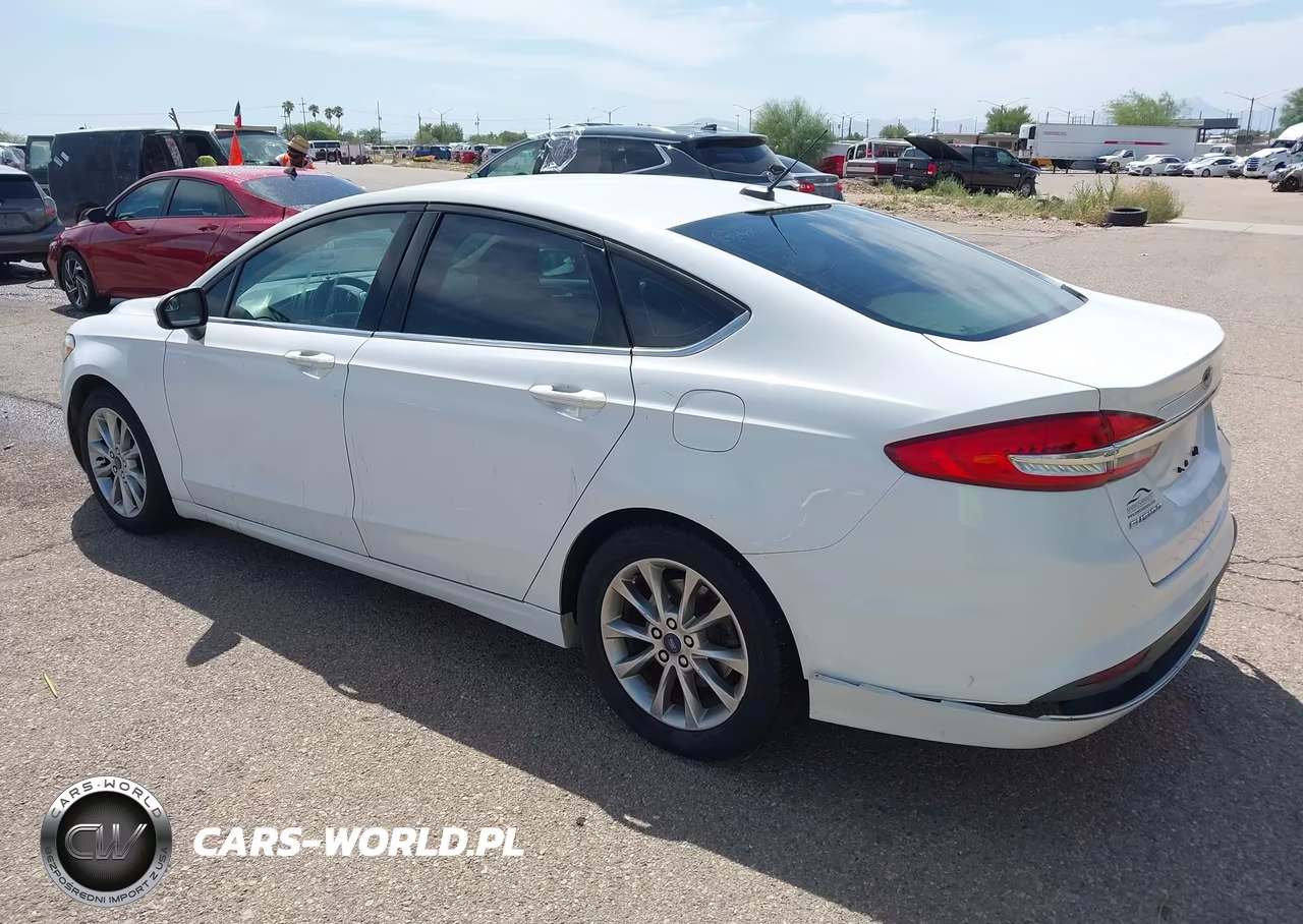2017 Ford Fusion Se VIN:3FA6P0H7XHR242495 - 3
