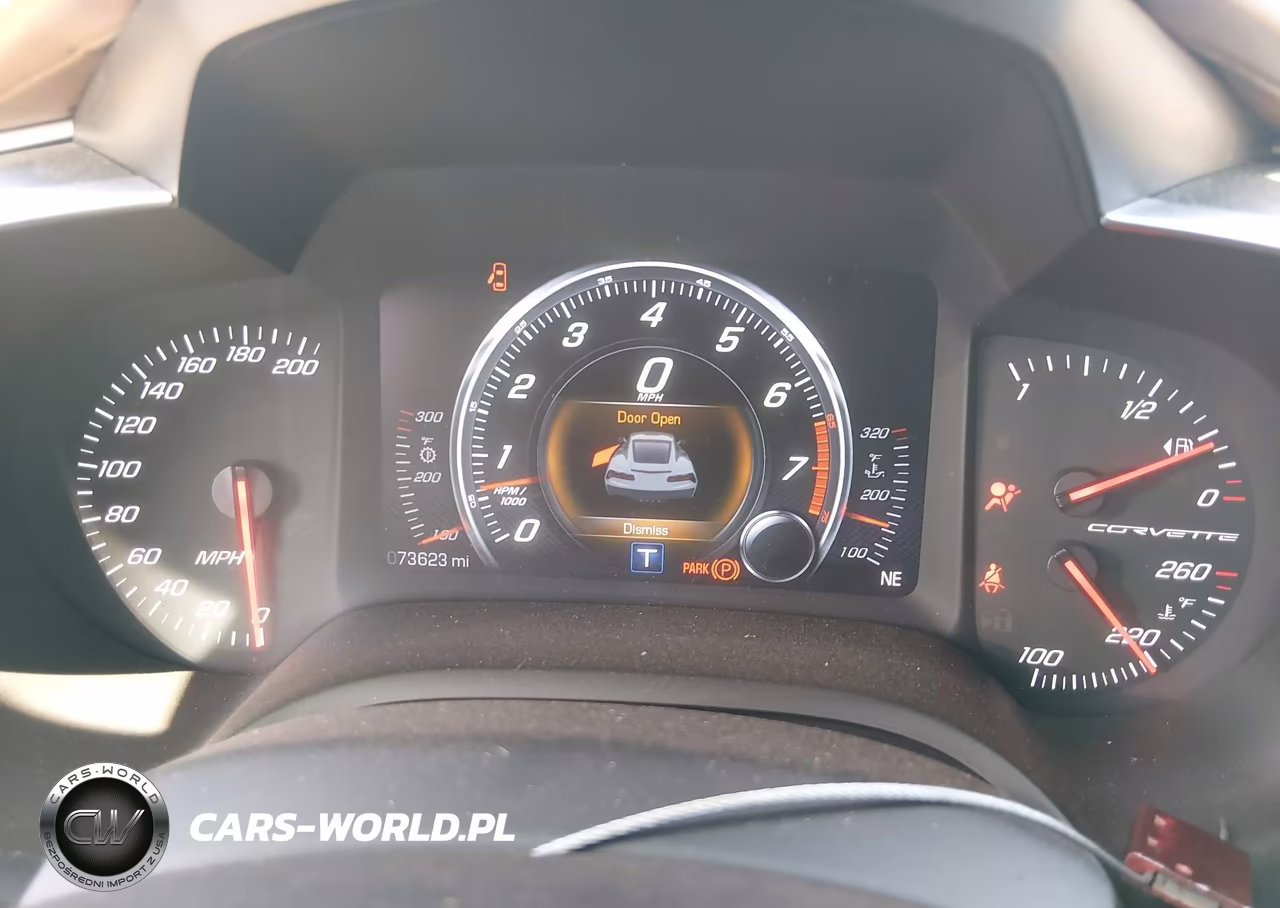 2014 Chevrolet Corvette Stingray Z51 VIN:1G1YL2D74E5100733 - 7